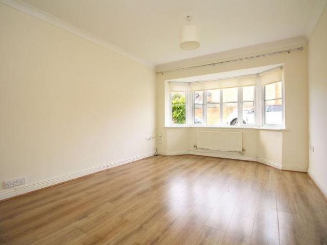 House for rent in Tonyrefail, Hendreforgan