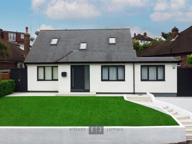 House for rent in Debden Green, Epping