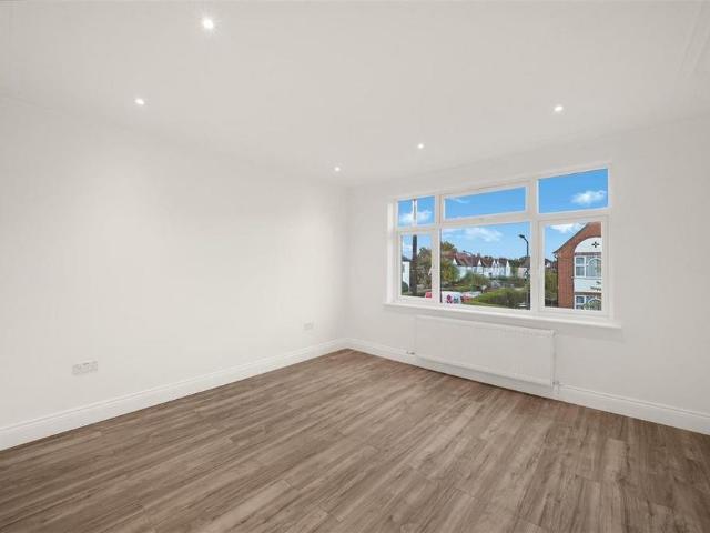 House for rent in North Wembley, Greater London