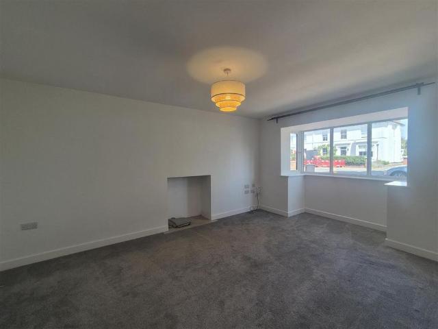 House for rent in Foxholes, Rushock