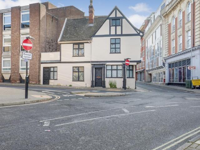 House for rent in Key Street, Suffolk