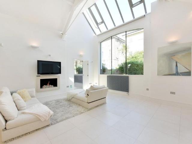 House for rent in Westminster, Victoria