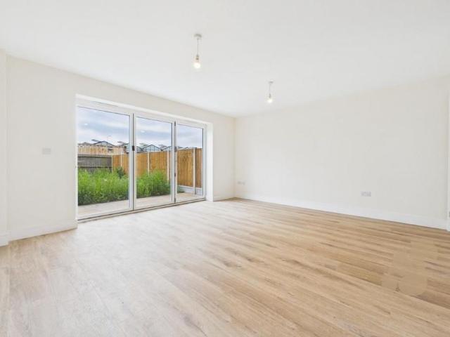 House for rent in Chelmondiston, Suffolk