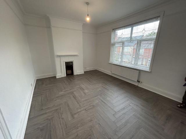 House for rent in Higher Broughton, Salford