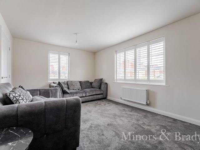 House for rent in Lakenham, East Bank