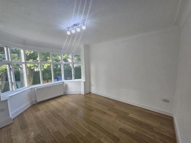 House for rent in Gorse Hill, Trafford Park