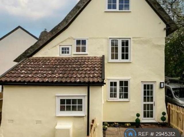House for rent in Chelmondiston, Suffolk