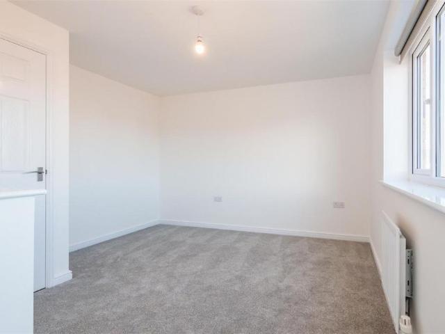 House for rent in Loundsley Green, East Midlands