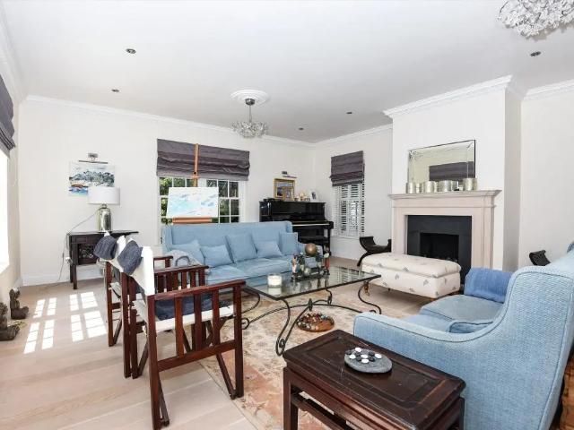 House for rent in Baker's Wood, Higher Denham
