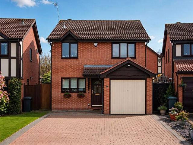 Apartment for rent in Compton Acres, Barton In Fabis