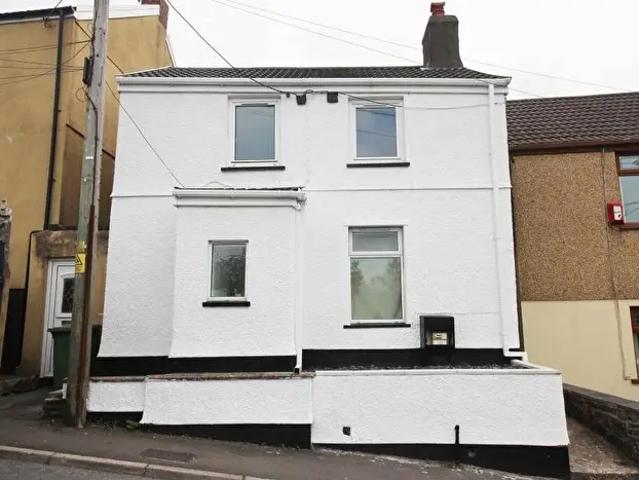 Apartment for rent in Tonyrefail