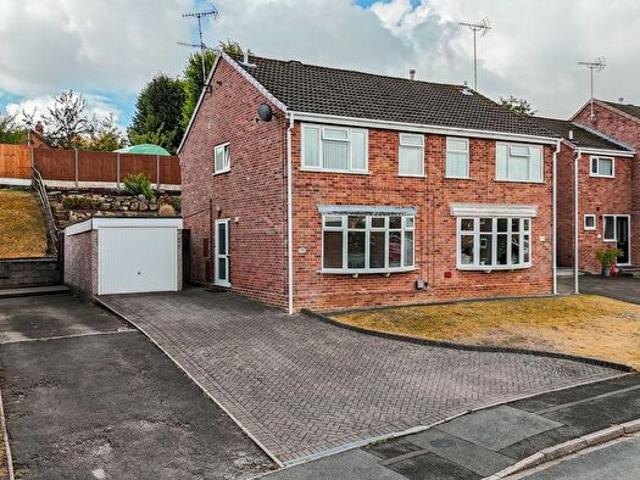 Apartment for rent in Horninglow and Eton, Beamhurst