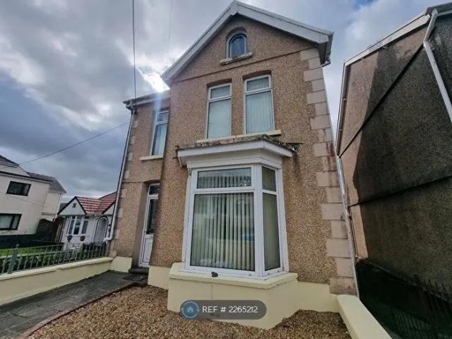 Apartment for rent in Gwaun-Cae-Gurwen, Cwmgors