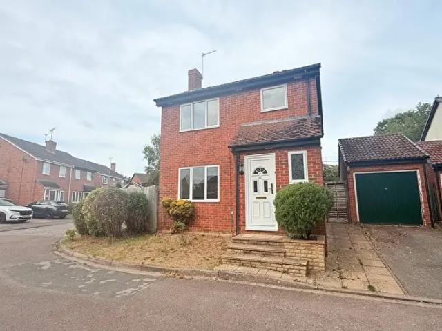 Apartment for rent in Caldecott, Dromore