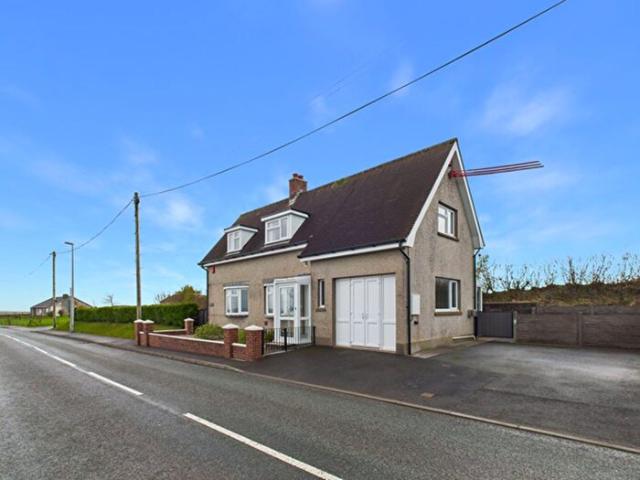 Apartment for rent in Cynwyl Elfed, Cwmduad