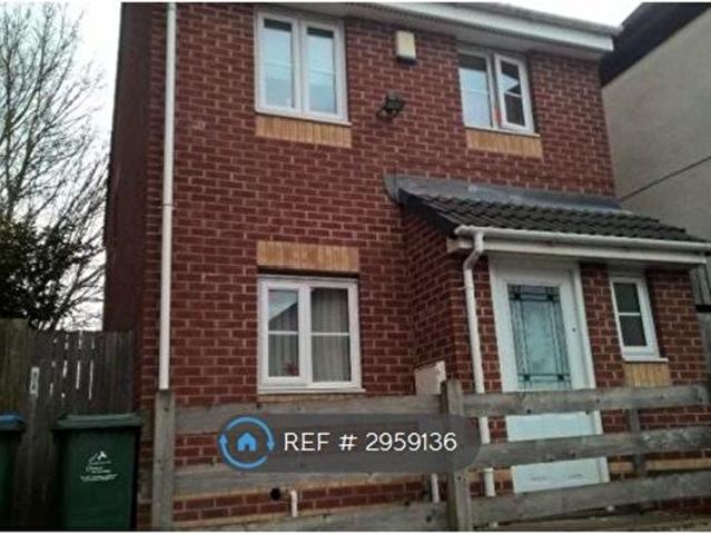 Apartment for rent in Ball Hill, West Midlands