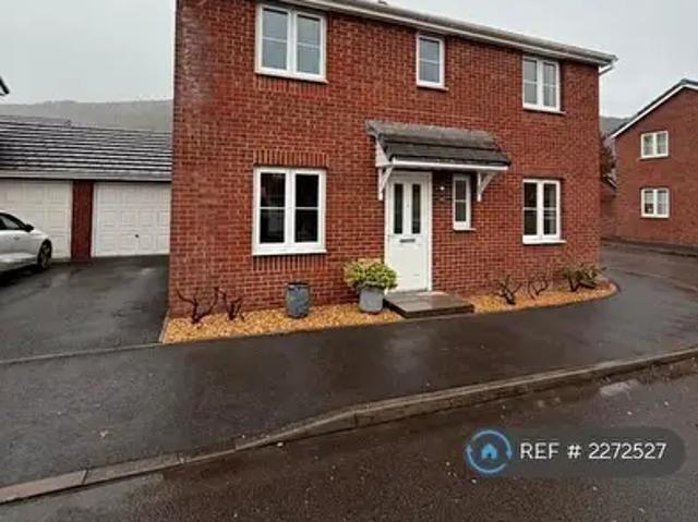 Apartment for rent in Port Tennant, Swansea