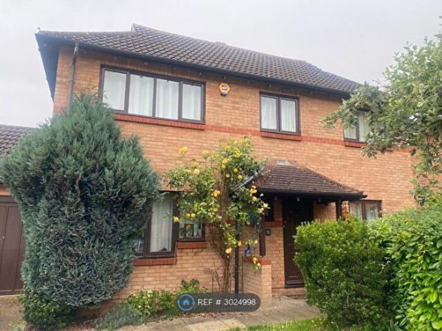 Apartment for rent in Shenley Church End, Milton Keynes