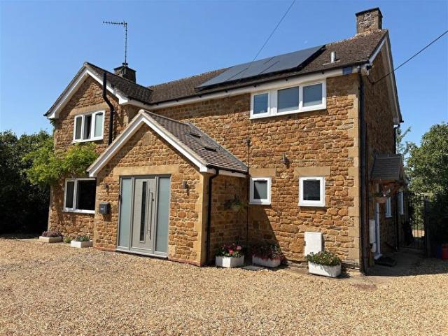 Apartment for rent in Evershot, Oxfordshire