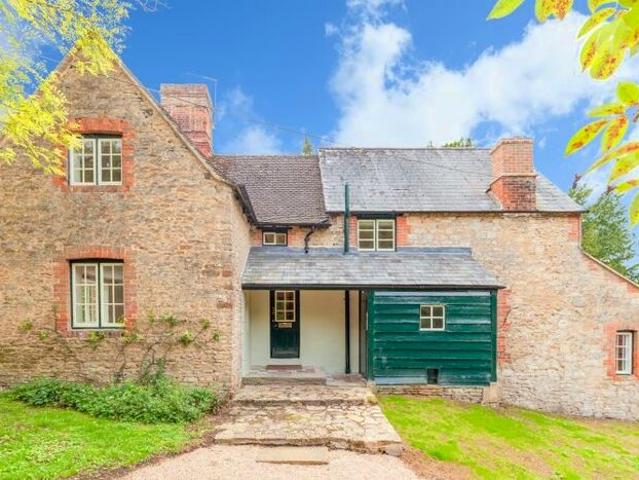 Apartment for rent in Black Bourton, Oxfordshire