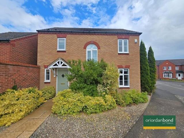 Apartment for rent in St Crispin's, Upton