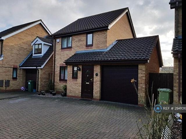 Apartment for rent in Fenny Stratford, Milton Keynes