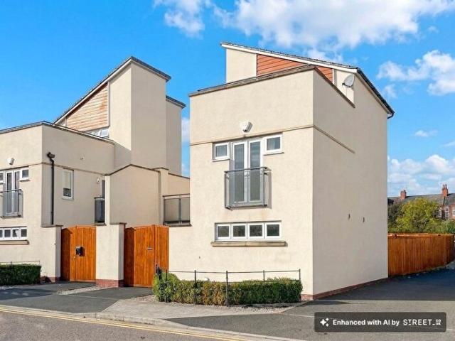Apartment for rent in Bede Island, Old Wharf