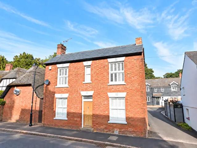 Apartment for rent in Aspley Guise, Central Bedfordshire