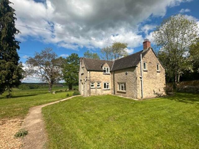 Apartment for rent in Black Bourton, Oxfordshire