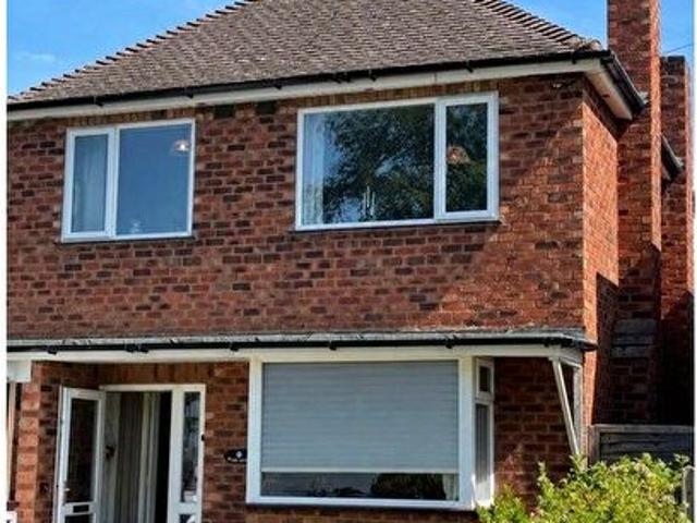 Apartment for rent in Blossomfield, West Midlands