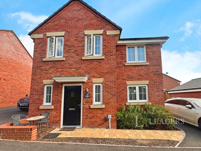 Apartment for rent in Park Hill, Green Close