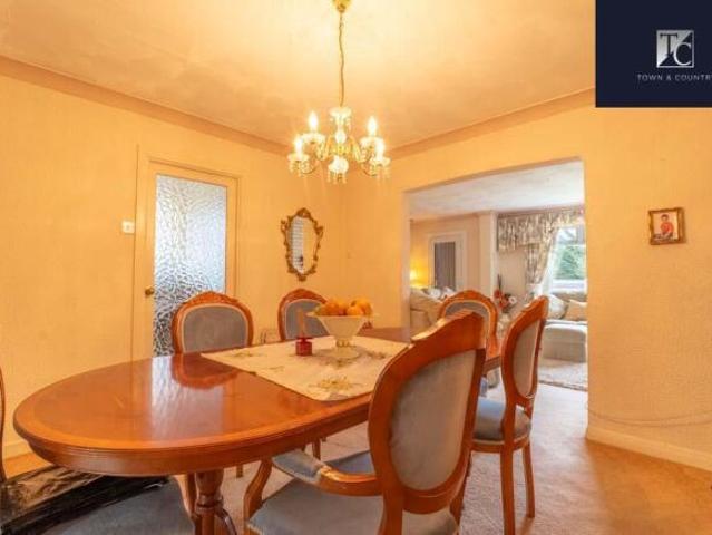 Farm for sale in Bishopbriggs, East Dunbartonshire