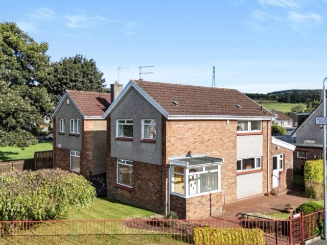 House for sale in Duntocher, Scotland