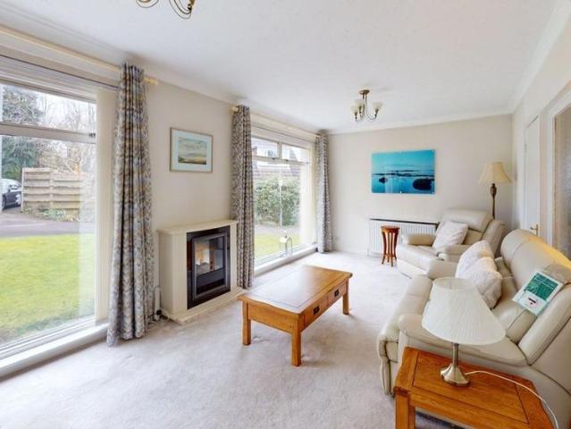 House for rent in Thornly Park, Glenburn