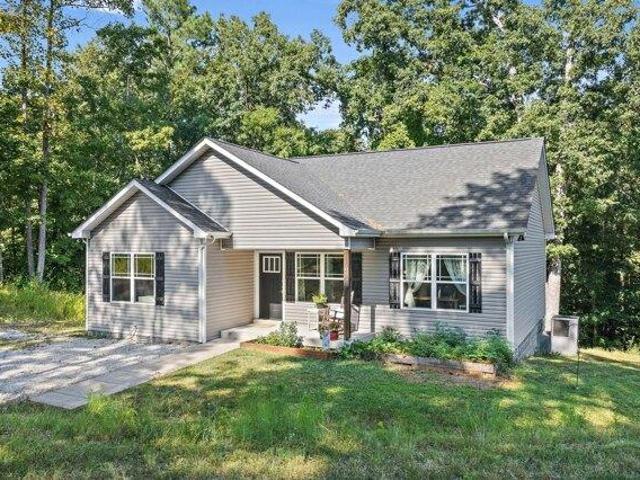 House for sale in Dickson, Tennessee
