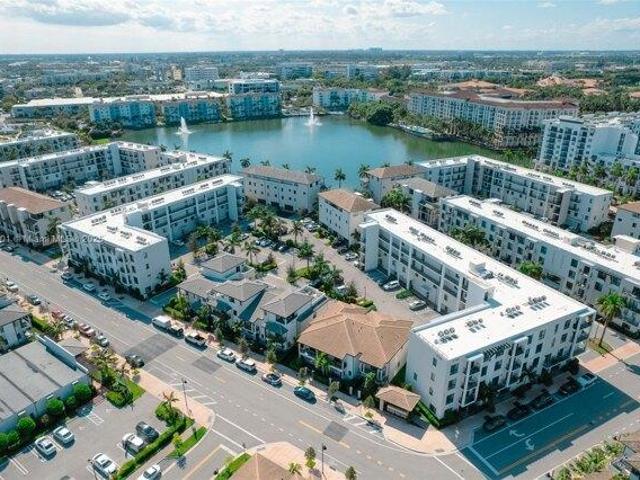 Condo for rent in Doral