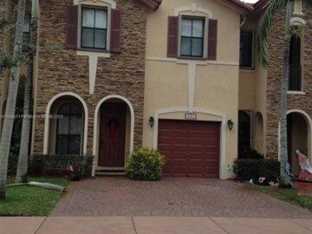 Condo for rent in Doral