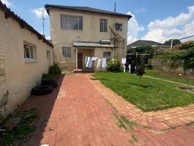 House for sale in Vosloorus, Gauteng