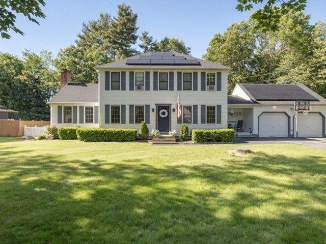 House for sale in Douglas, Massachusetts