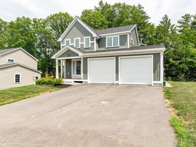 House for sale in New Hampshire