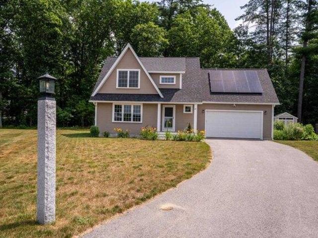 House for sale in New Hampshire