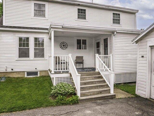 House for sale in Dover, Strafford County