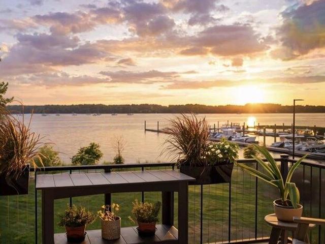 Condo for sale in Dover, Strafford County