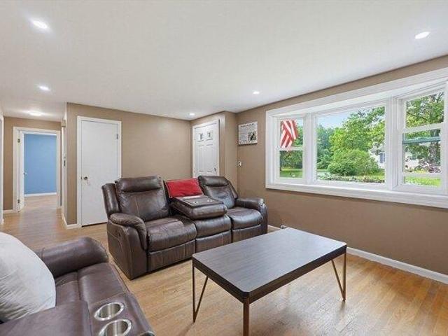House for sale in Dracut, Massachusetts