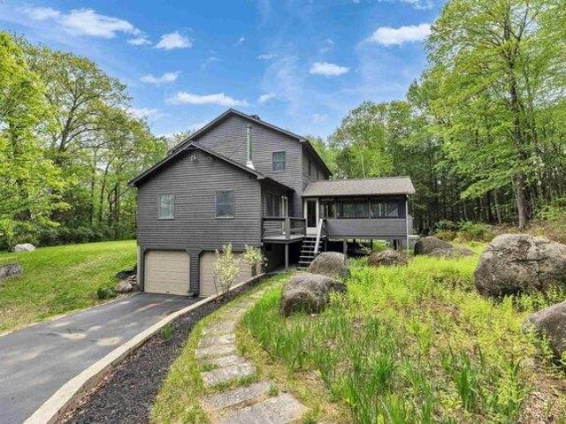 House for sale in New Hampshire