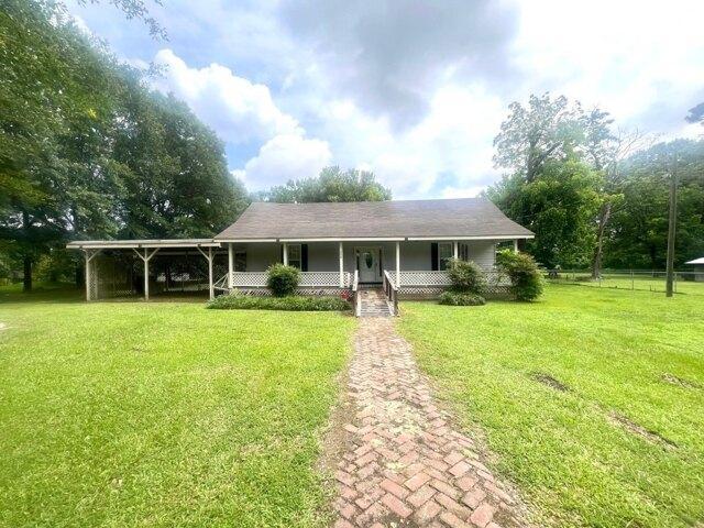 House for sale in Duck Hill, Mississippi