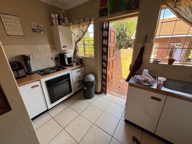 Property for rent in Waterkloof, Gauteng