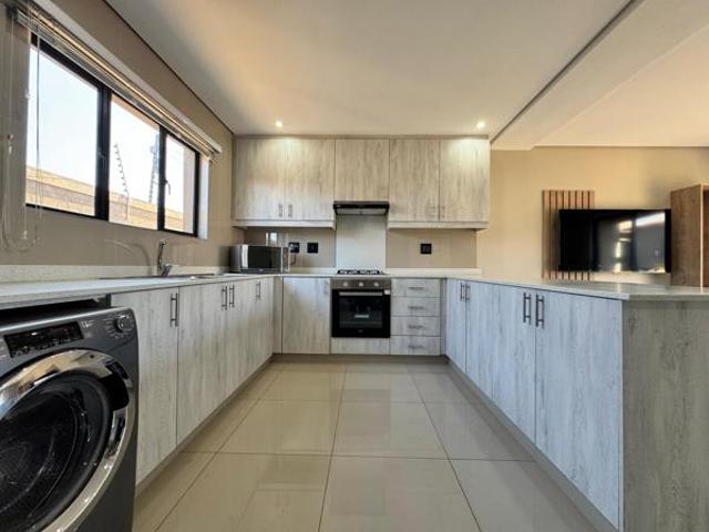 Property for rent in Seaview, Kwazulu-natal