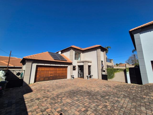 Property for sale in Waterkloof, Gauteng