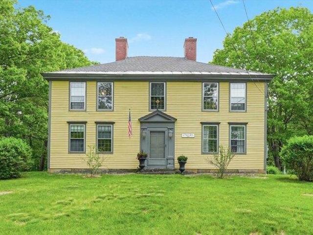 House for sale in New Hampshire